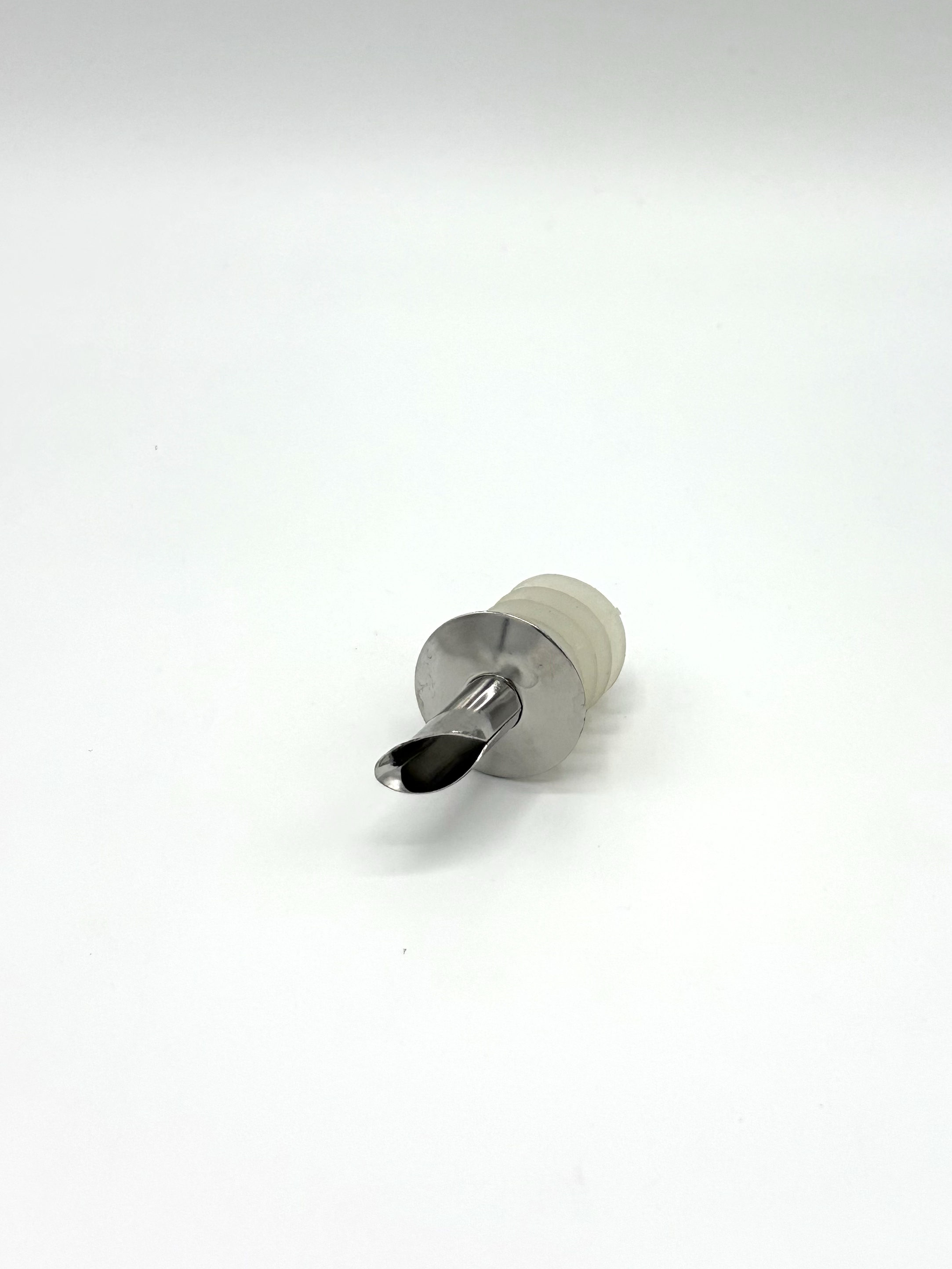 bec_verseur_meutal_2